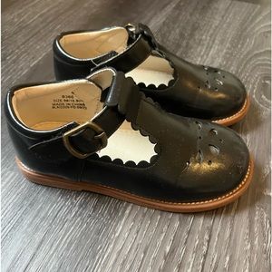 Toddler Mary Janes Size 9